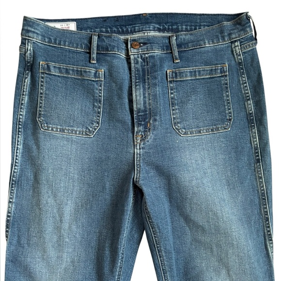 GAP Women's High Rise 70s Flare Patch Pockets Size 16 33 Excellent Condition - Picture 2 of 6